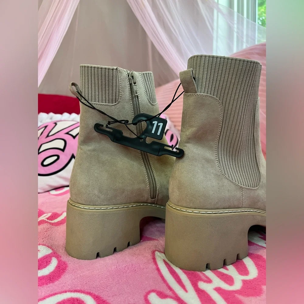 👢 No Boundaries Taupe Platform Ankle Boots – Size 11 | Great Find - Unworn 💫 - Picture 2 of 6